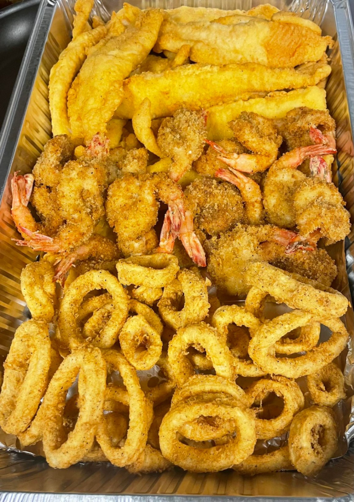 The Big Catch — fried fish, shrimp & calamari platter